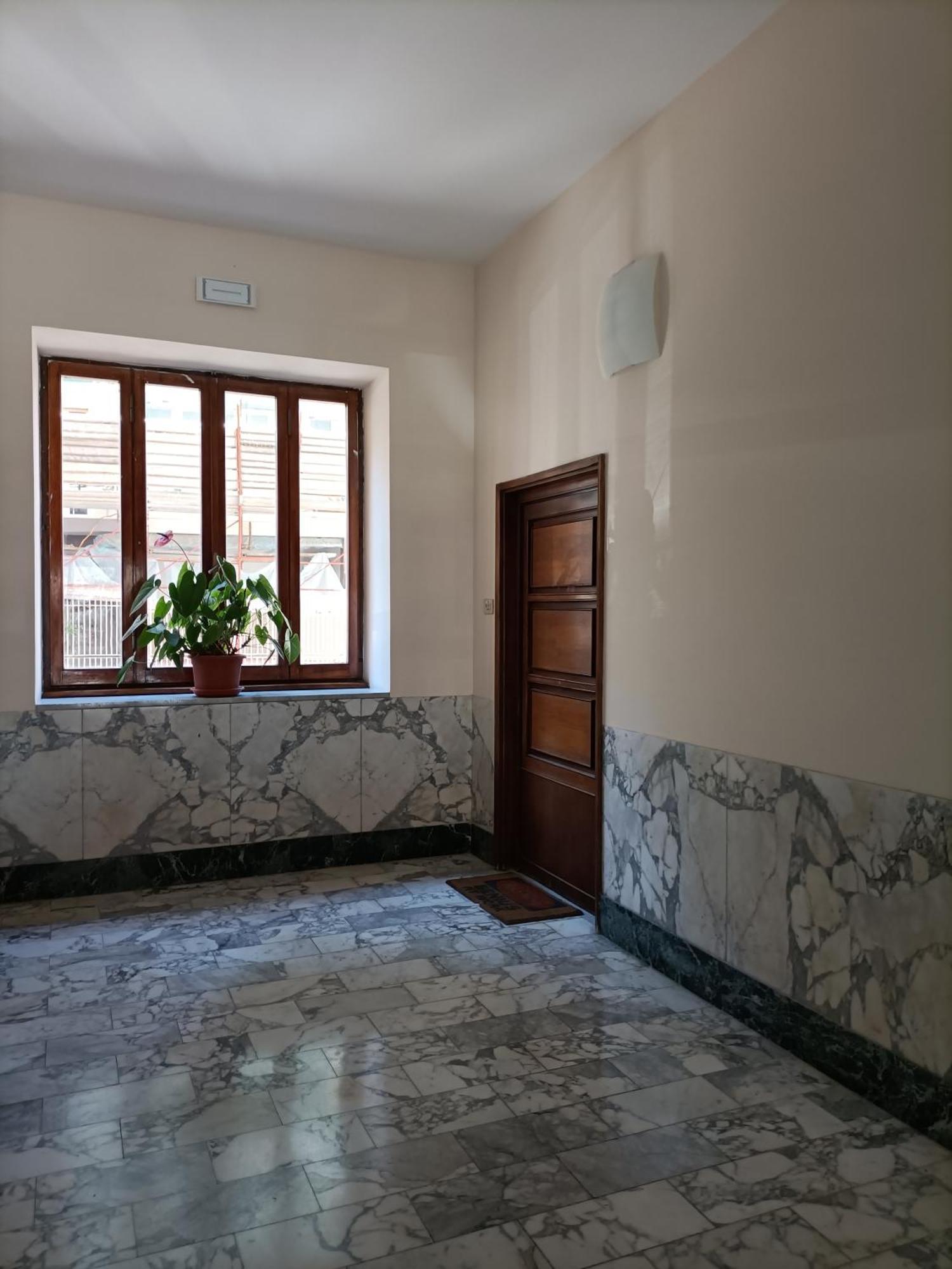 The Place Apartment Rom